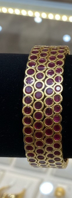 2.6 Pink Stone Panchalogam Attigai Bangle